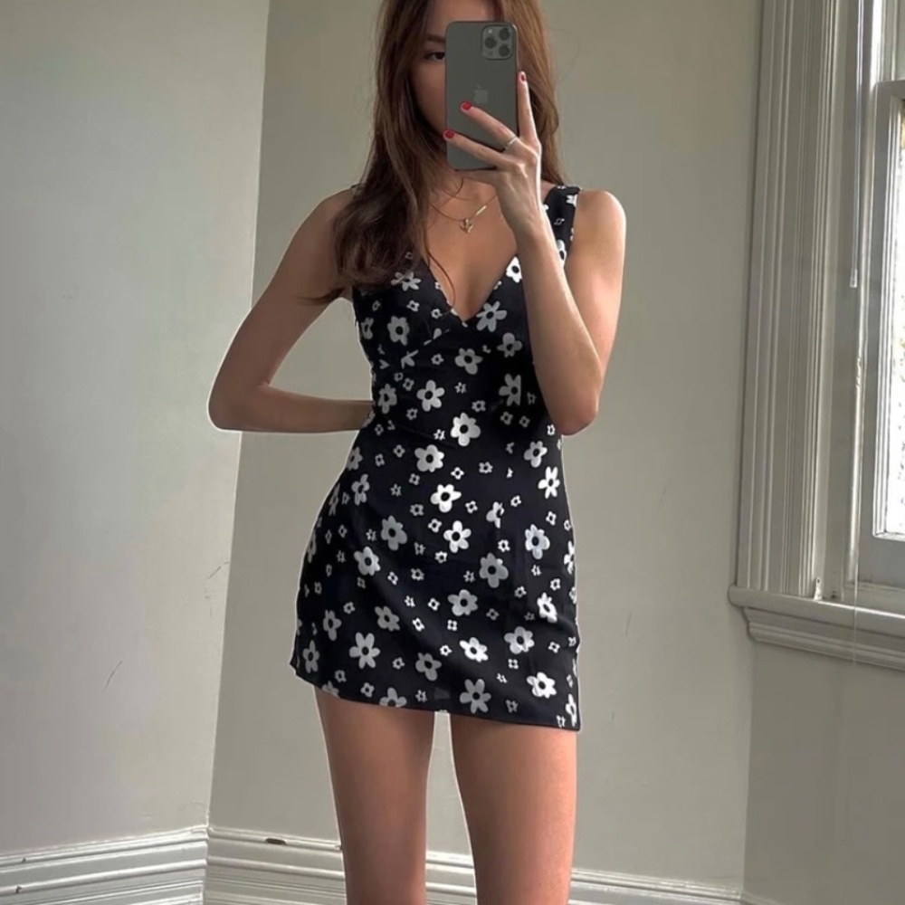 Princess Polly Quincy Black and White Flower Dress